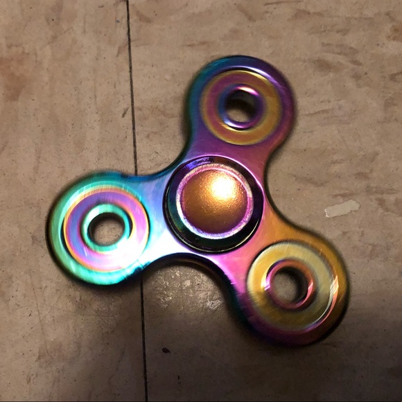 Fidget spinners - Picture 3 of 3